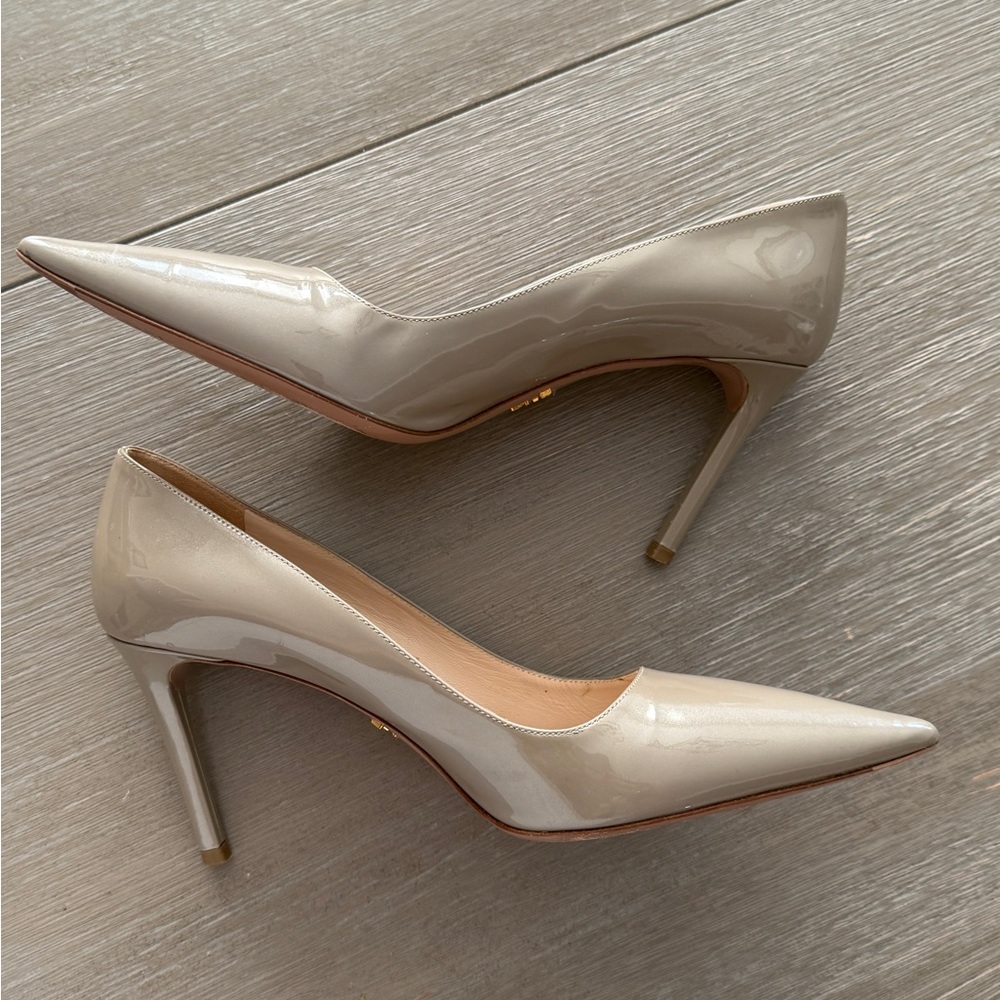 Prada Tan Patent Leather Stiletto Heels - Picture 2 of 4